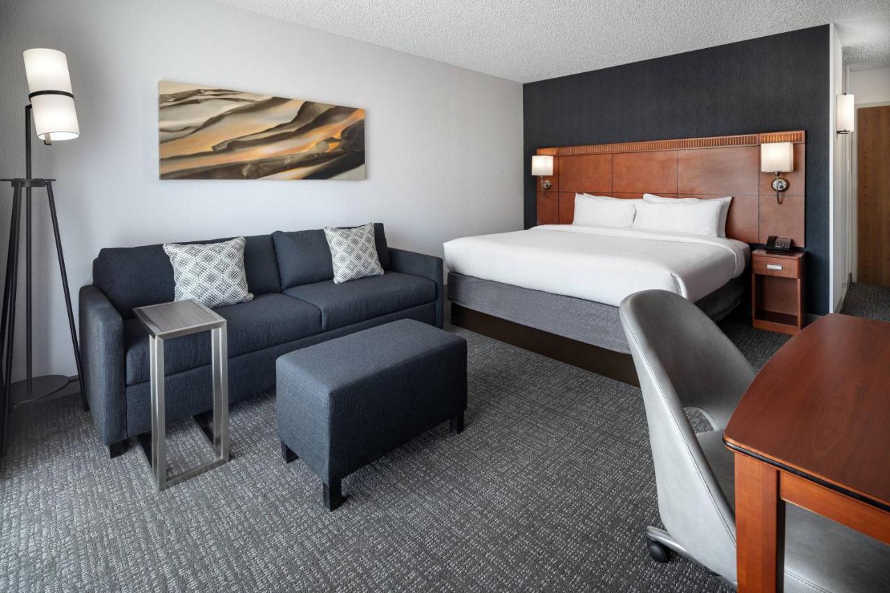 Отель Courtyard Sacramento Ранчо Кордова Экстерьер фото